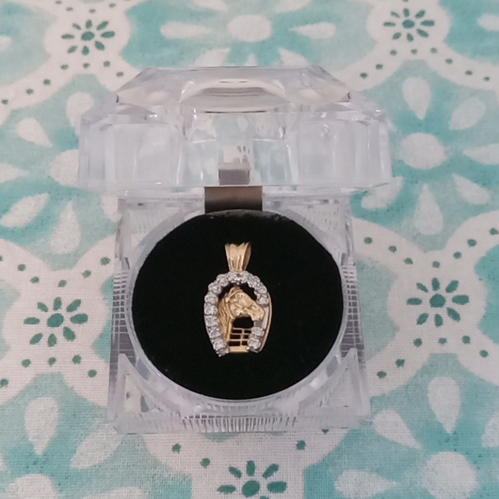Horse Pendant 14kt New